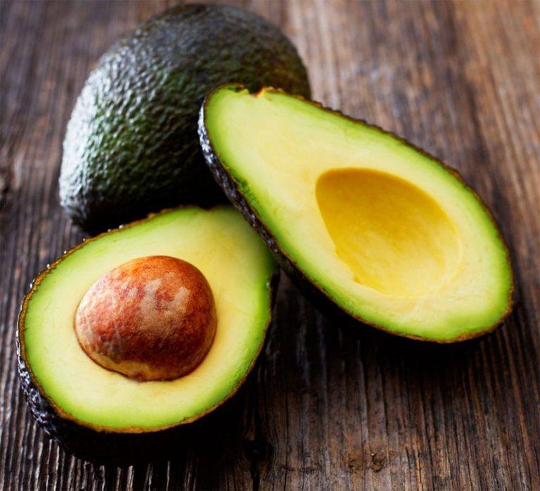 kitchen-questions-how-to-keep-a-cut-avocado-fresh-healthy-nibbles